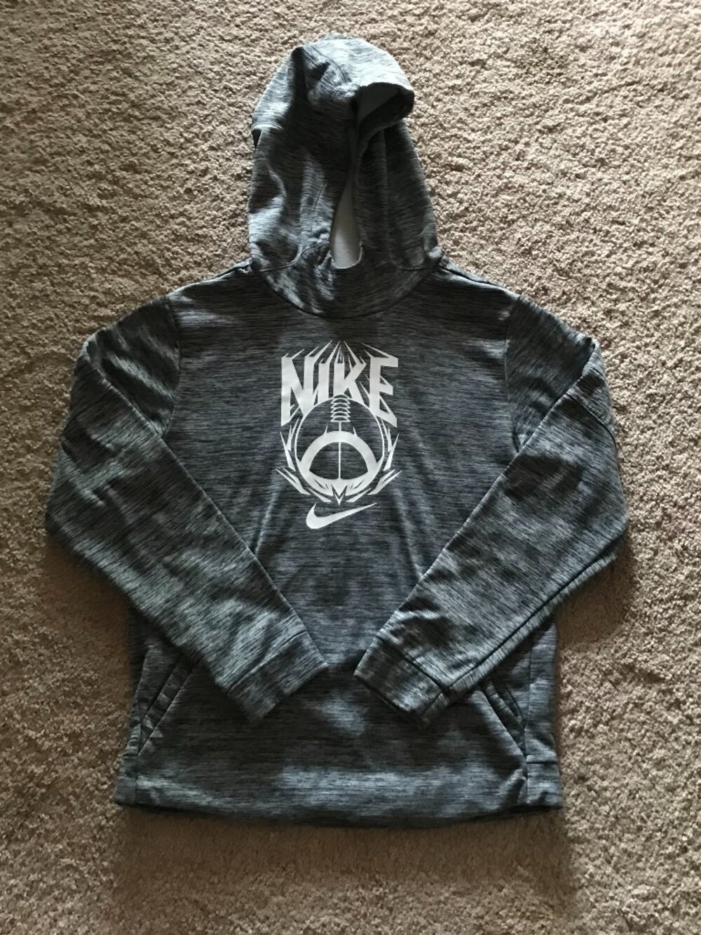Boys Nike Hoodie size XL Dri - Fit